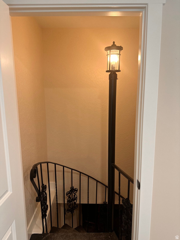 1055 COLLINS BLVD Ogden, UT 84404