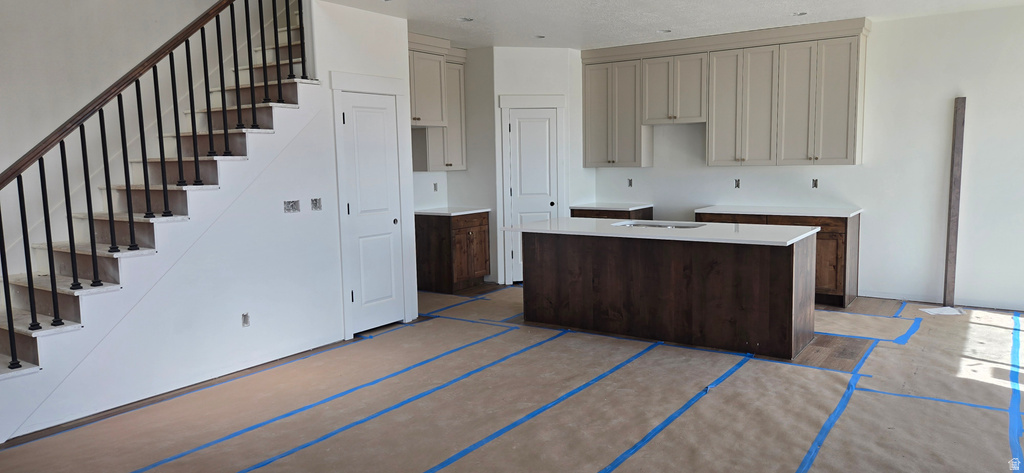 1651 W ROSS RD Syracuse, UT 84075