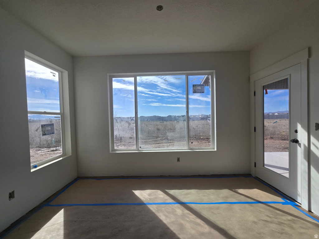 1651 W ROSS RD Syracuse, UT 84075