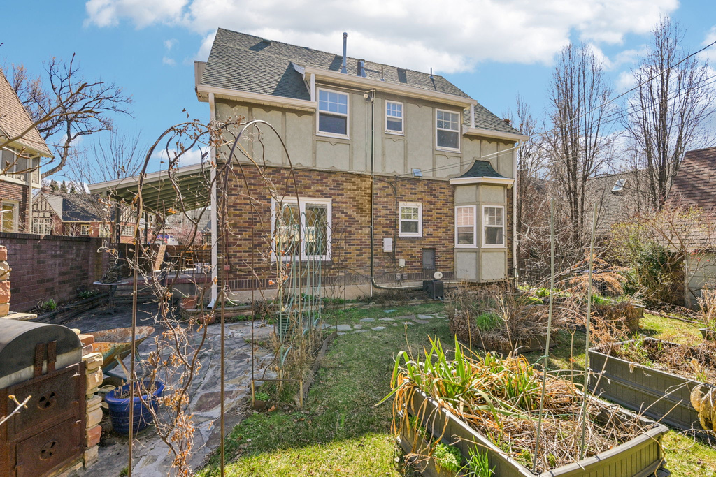 1345 E PRINCETON AVE Salt Lake City, UT 84105