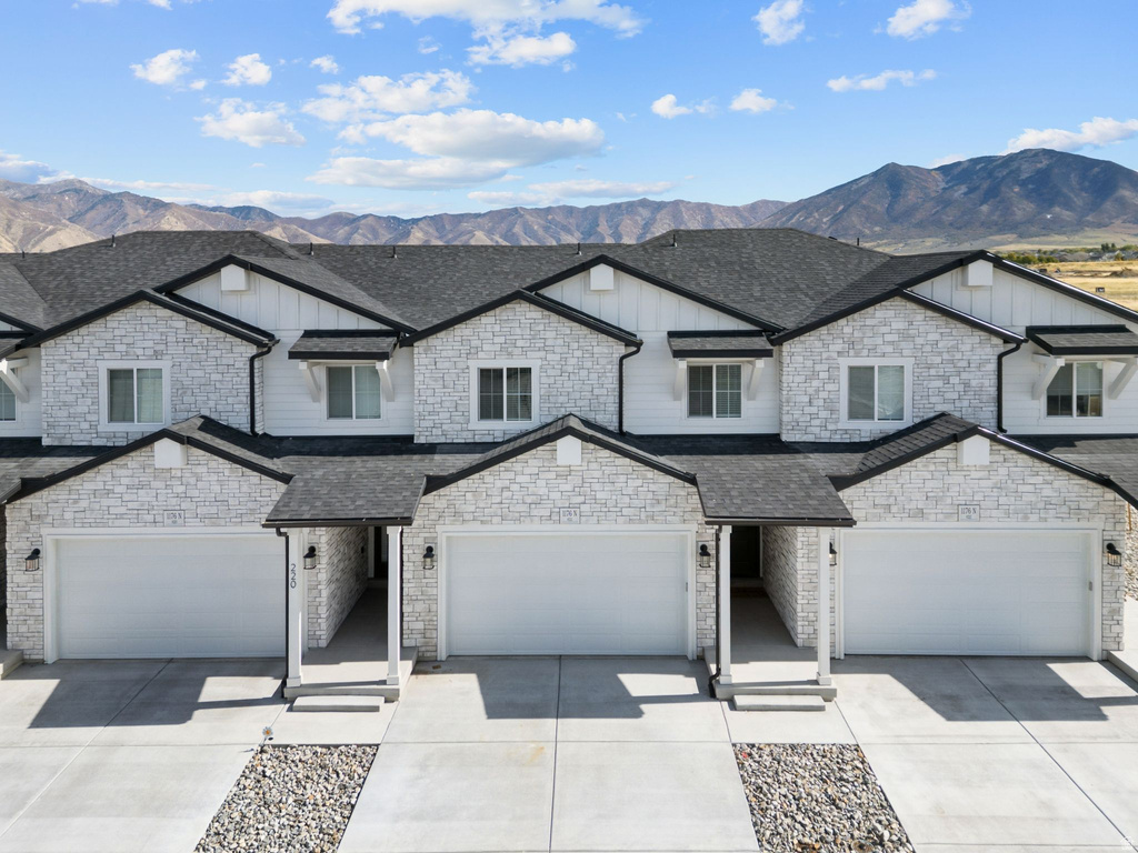 1176 N 620 W #221 Tooele, UT 84074