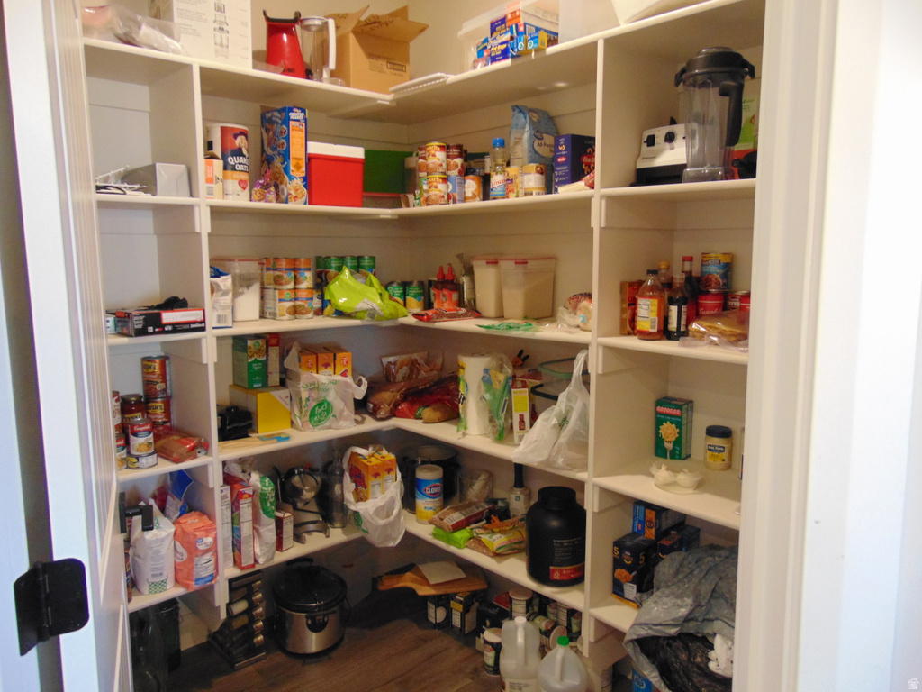 256 S 1175 W Parowan, UT 84761