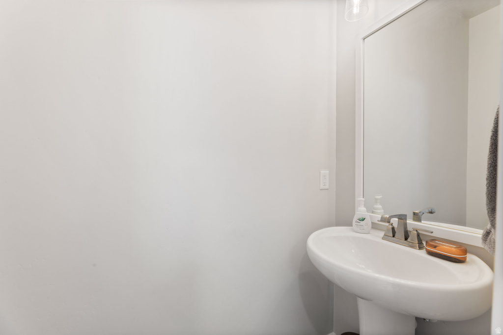 41 E BRUSHY CANYON ST Saratoga Springs, UT 84045