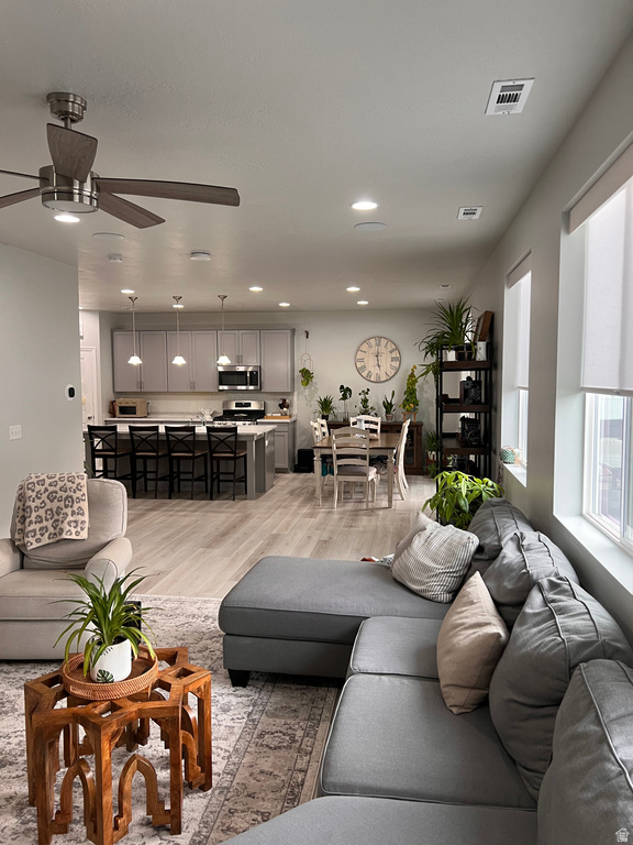 3326 S COOPER ST Syracuse, UT 84075