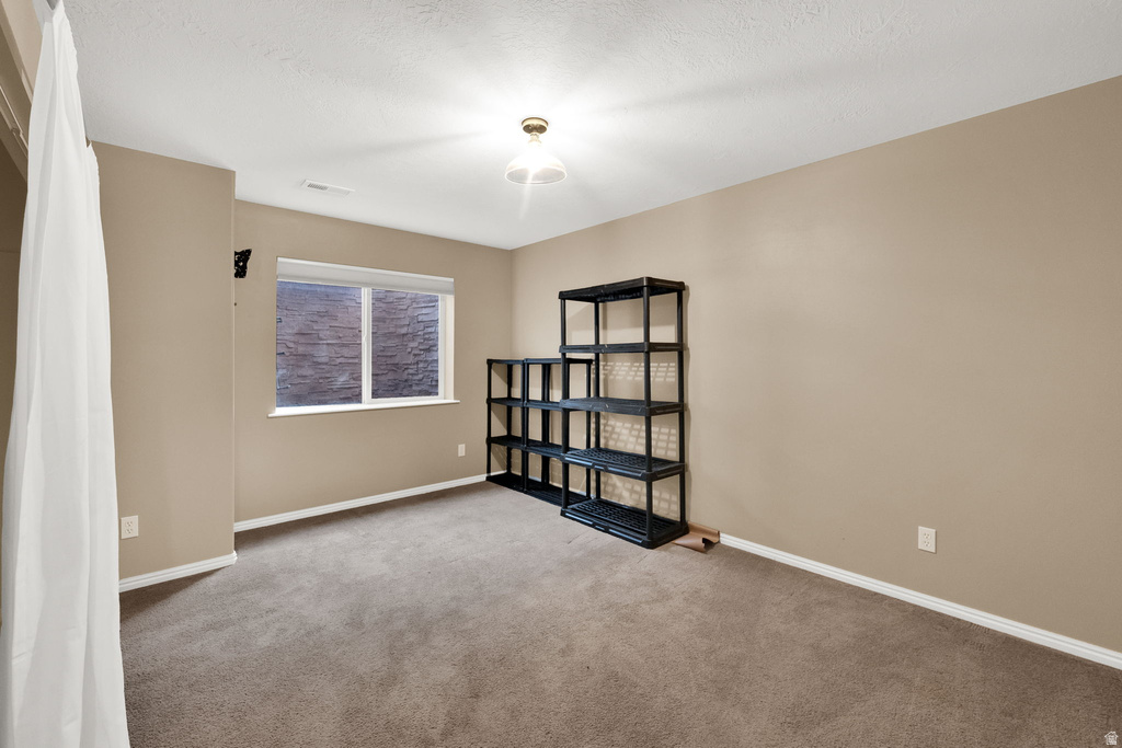 1590 LEOLA ST Kaysville, UT 84037