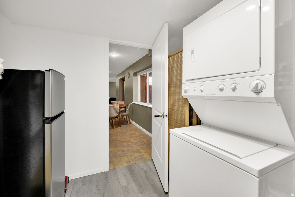 1590 LEOLA ST Kaysville, UT 84037