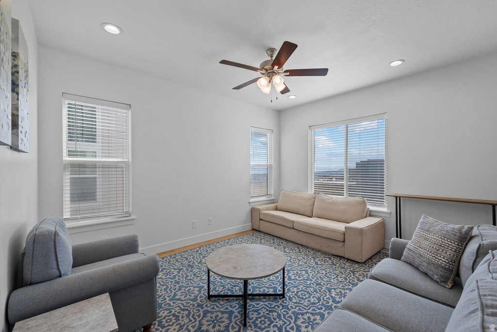 1001 W CORAL CHARM WAY Saratoga Springs, UT 84045