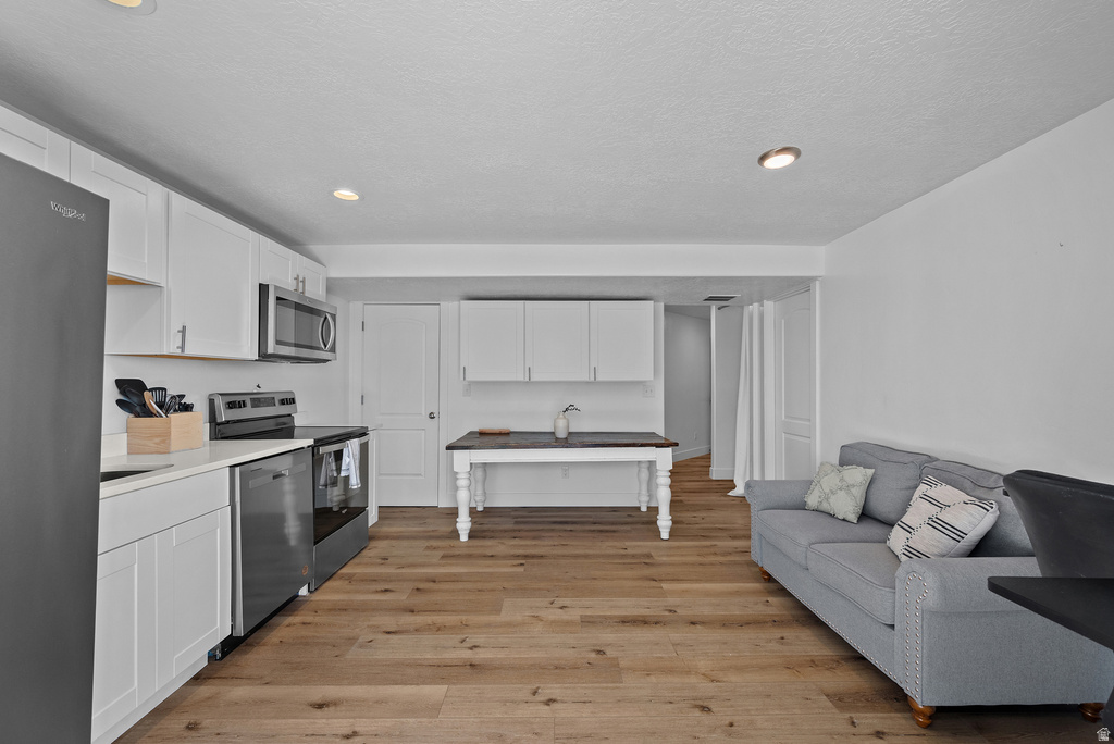 1001 W CORAL CHARM WAY Saratoga Springs, UT 84045