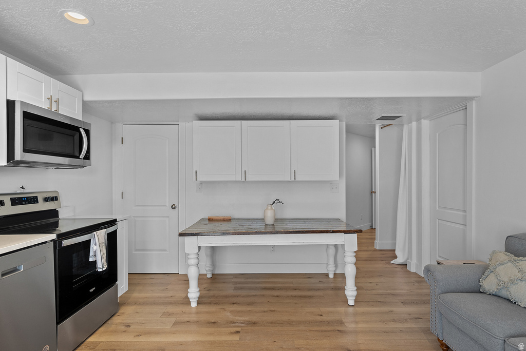 1001 W CORAL CHARM WAY Saratoga Springs, UT 84045