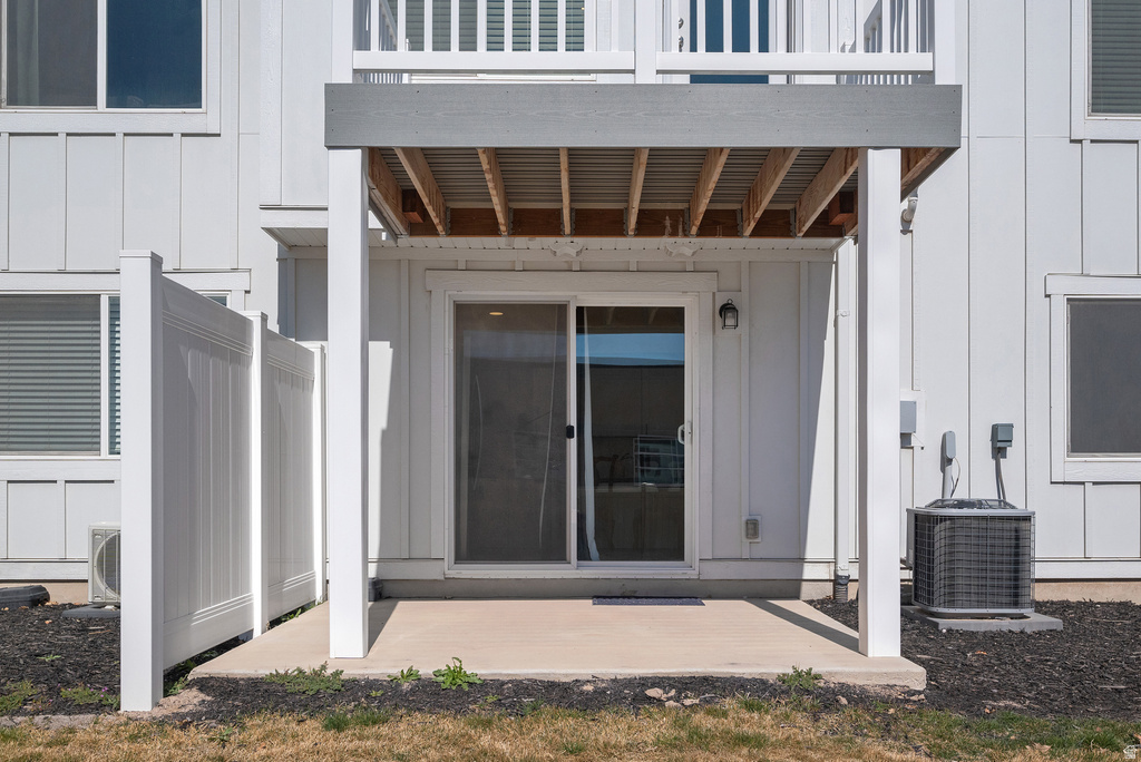 1001 W CORAL CHARM WAY Saratoga Springs, UT 84045