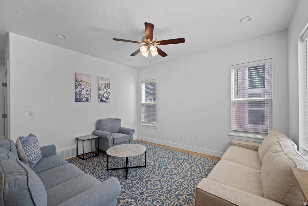 1001 W CORAL CHARM WAY Saratoga Springs, UT 84045