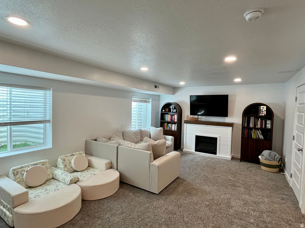 6135 N BOULTER PEAK LN Eagle Mountain, UT 84005