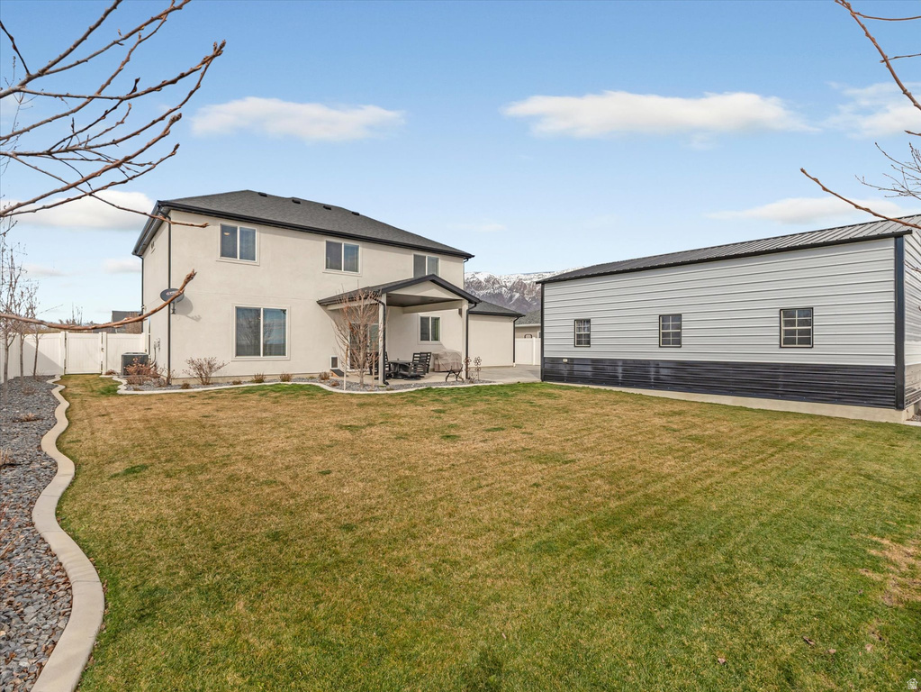 3163 W 3050 N Plain City, UT 84404
