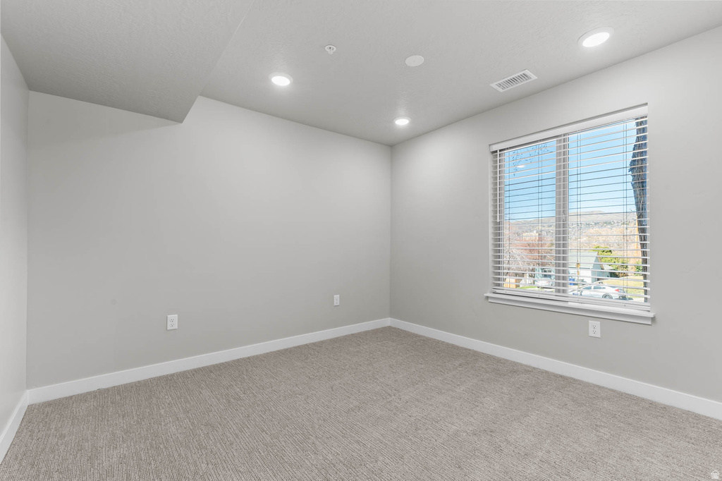 400 S 1032 E #207 B Salt Lake City, UT 84102