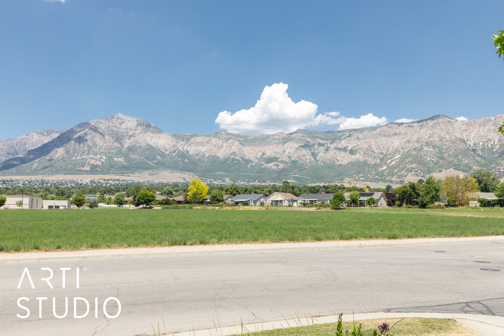 2277 N 515 E North Ogden, UT 84414