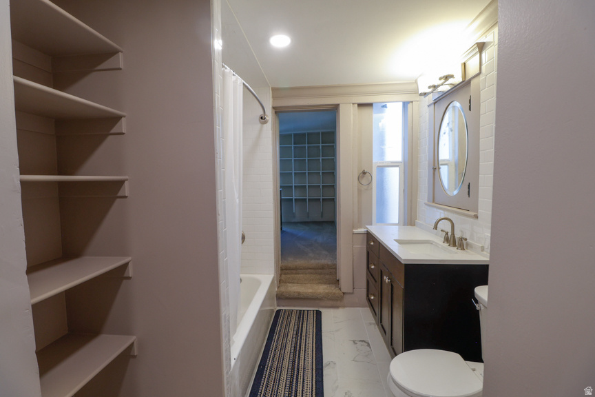 442 E CENTER ST Richfield, UT 84701