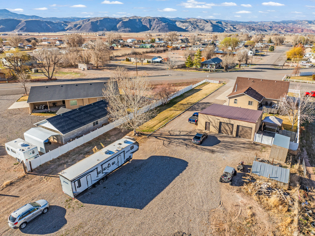 91 W 100 S Central Valley, UT 84754