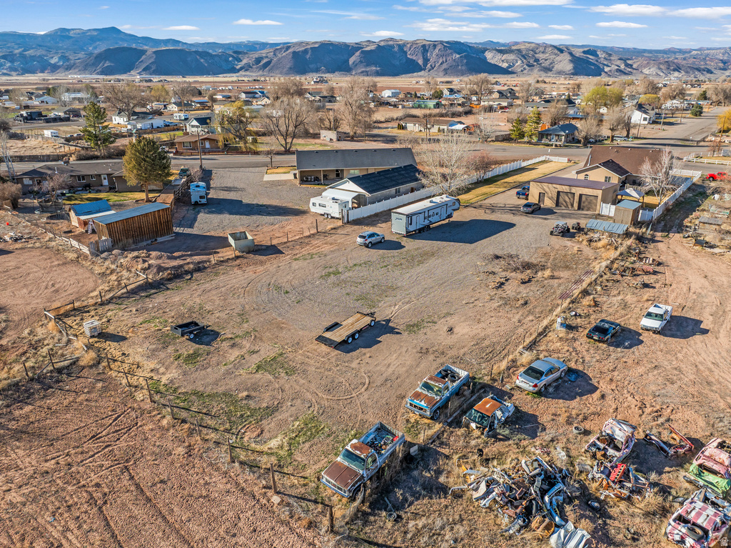 91 W 100 S Central Valley, UT 84754