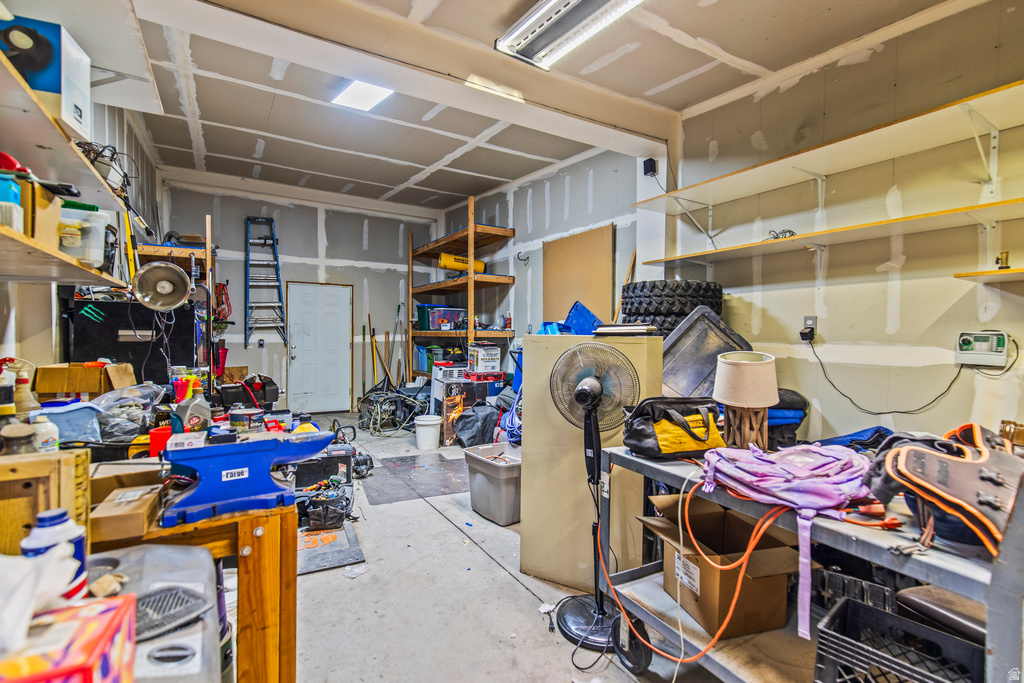 91 W 100 S Central Valley, UT 84754