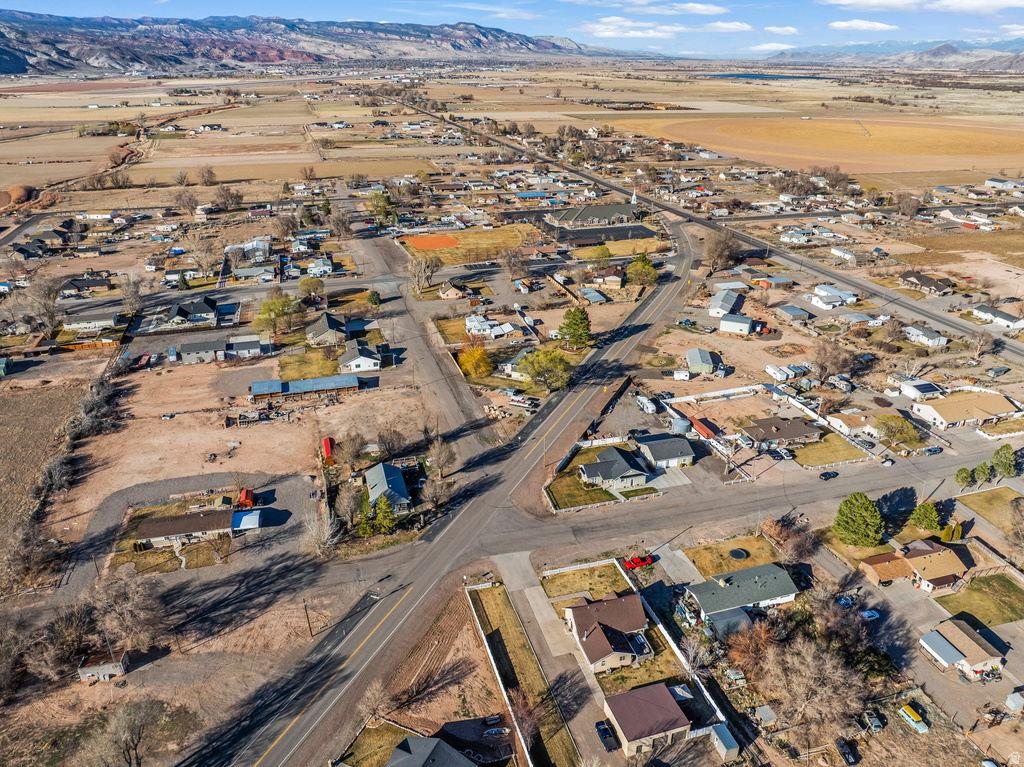 91 W 100 S Central Valley, UT 84754