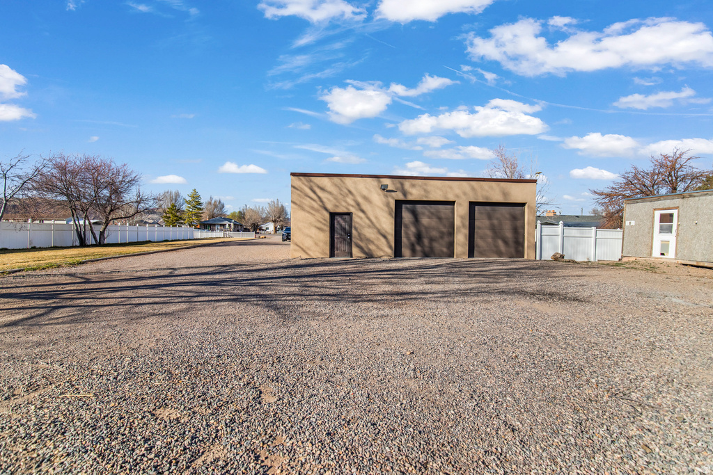 91 W 100 S Central Valley, UT 84754