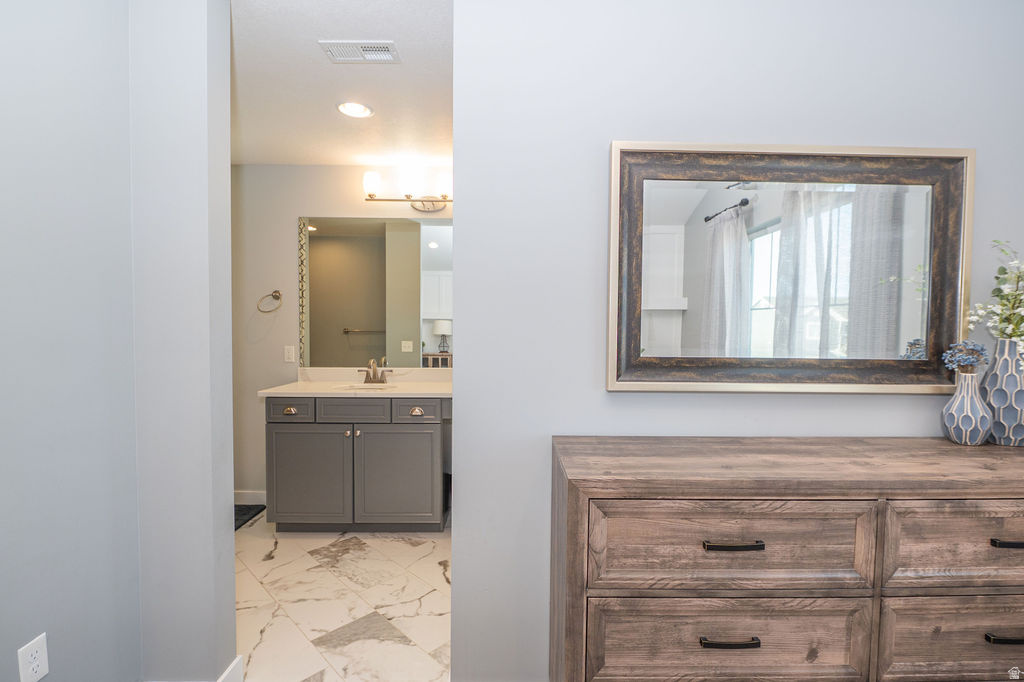 3922 S 2950 W West Haven, UT 84401