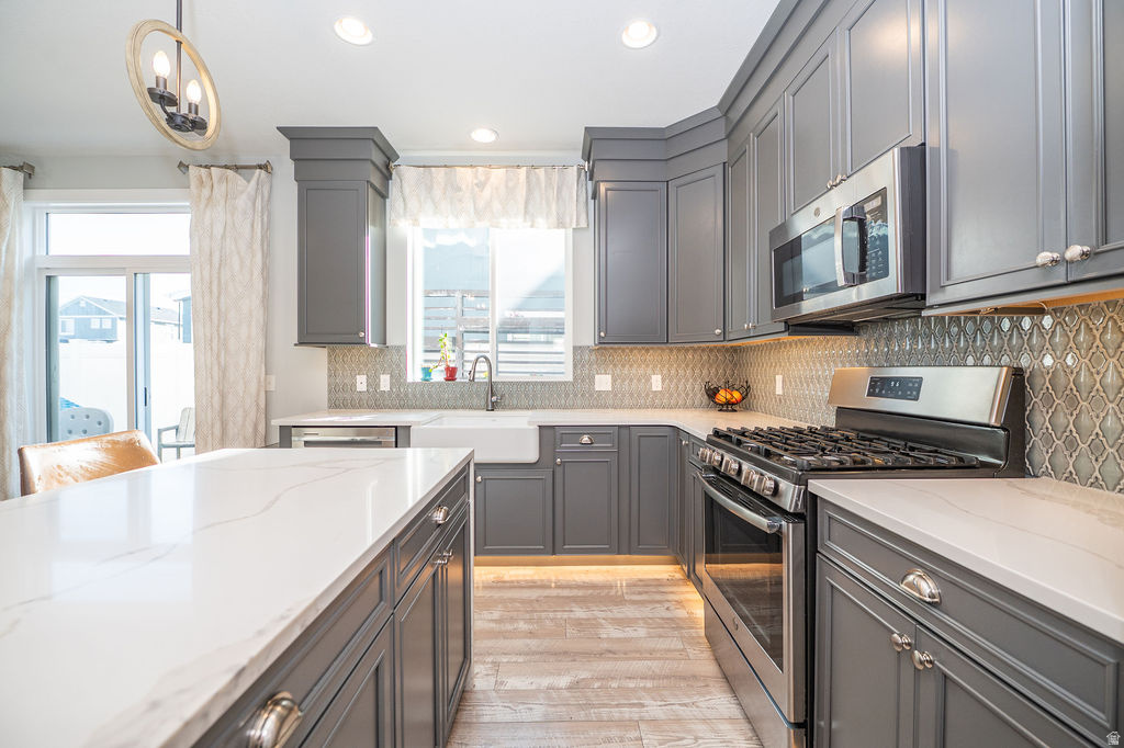 3922 S 2950 W West Haven, UT 84401