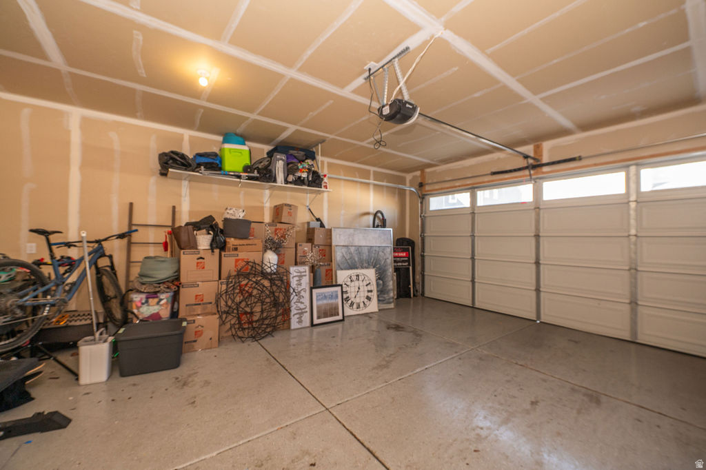 3922 S 2950 W West Haven, UT 84401