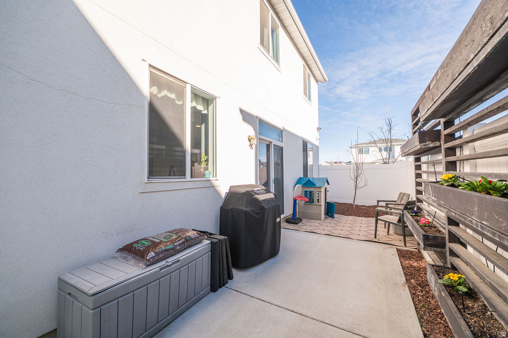 3922 S 2950 W West Haven, UT 84401