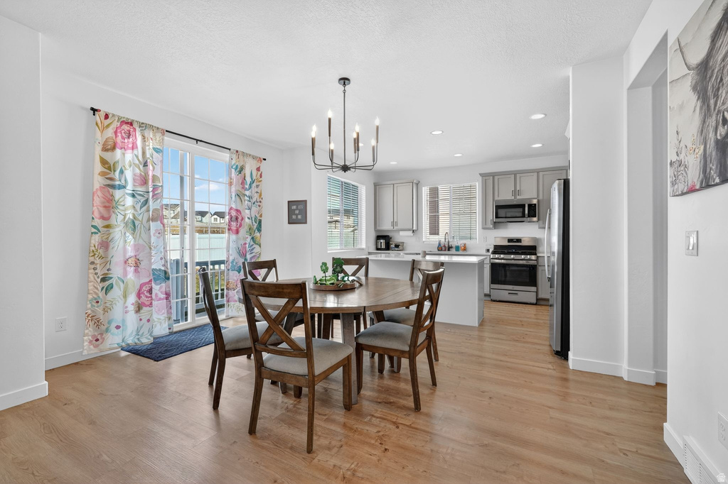 13012 S TWISTED OAK DR Herriman, UT 84096