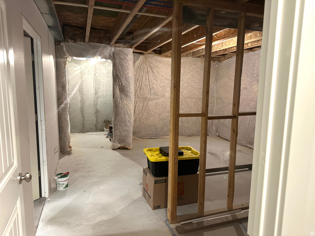 645 W LAFAYETTE ST Stansbury Park, UT 84074