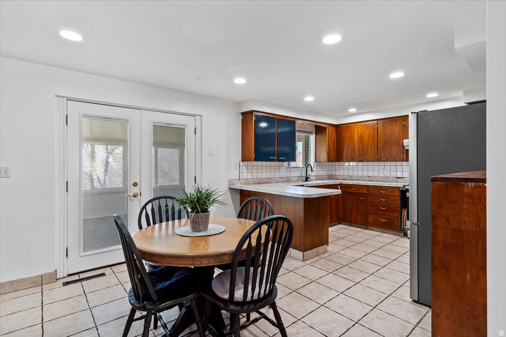 570 S MAIN Willard, UT 84340