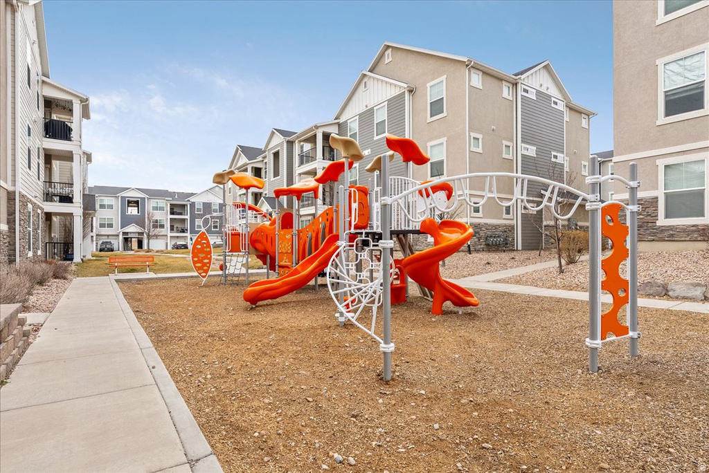 13222 S DOMINICA LN #J304 Herriman, UT 84096