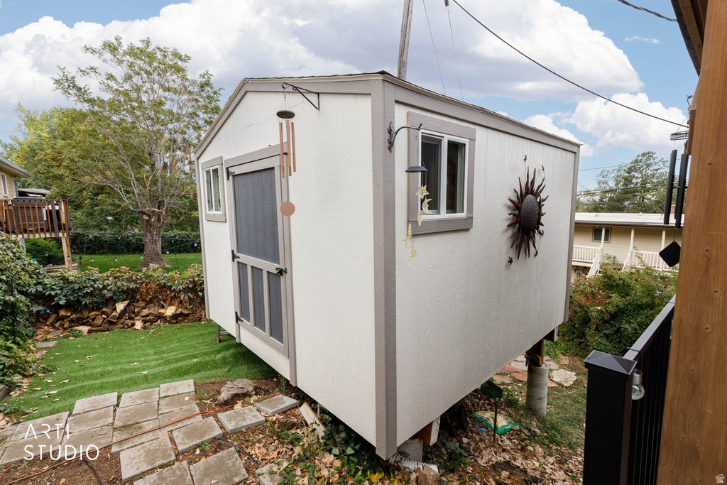 915 HISLOP DR Ogden, UT 84404