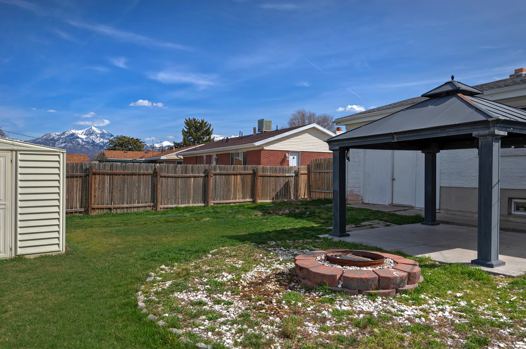 1678 W LELAND DR West Jordan, UT 84084
