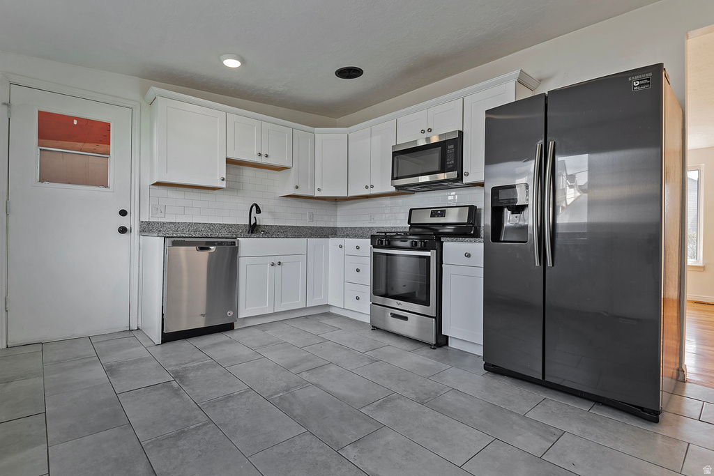 1678 W LELAND DR West Jordan, UT 84084