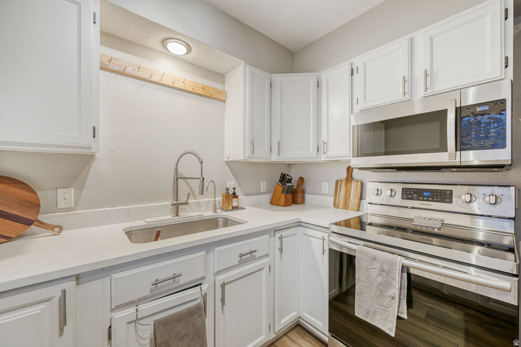 2744 S 2855 W West Valley City, UT 84119