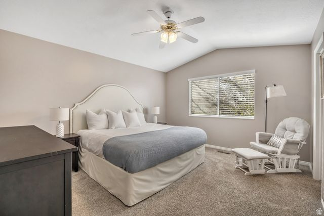 462 S PITFORD DR Centerville, UT 84014