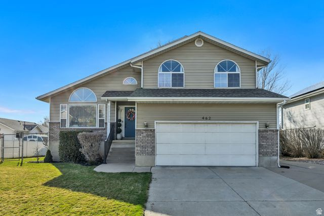 462 S PITFORD DR Centerville, UT 84014