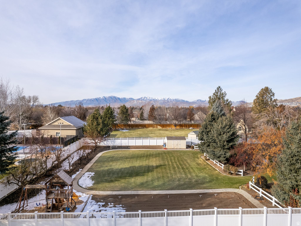 6767 W 10205 N Highland, UT 84003