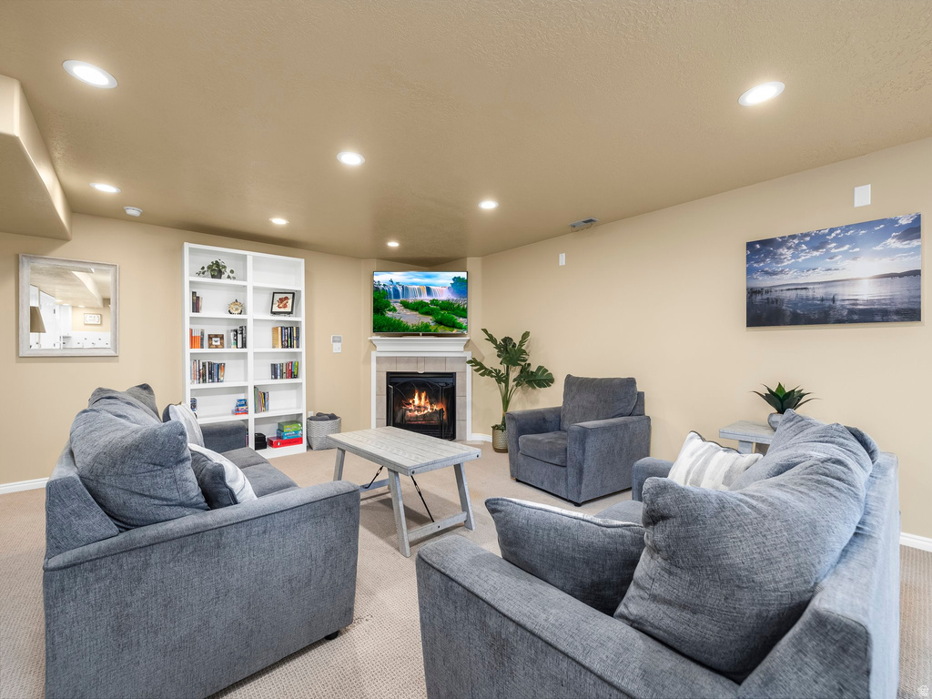 6767 W 10205 N Highland, UT 84003