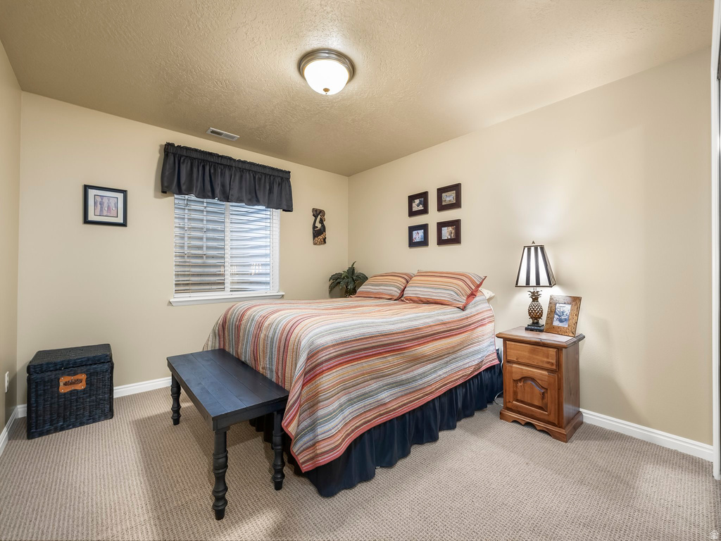 6767 W 10205 N Highland, UT 84003