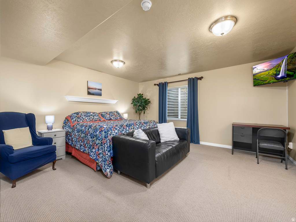 6767 W 10205 N Highland, UT 84003