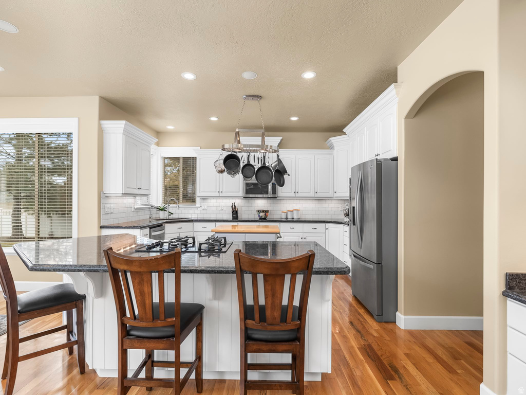 6767 W 10205 N Highland, UT 84003