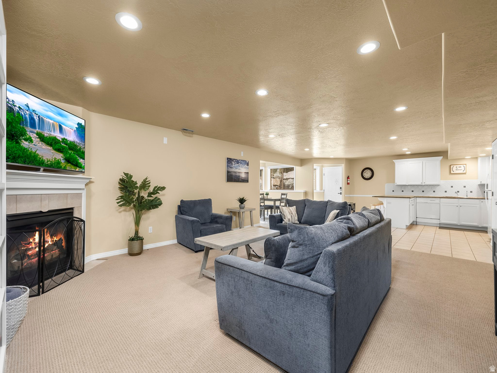 6767 W 10205 N Highland, UT 84003