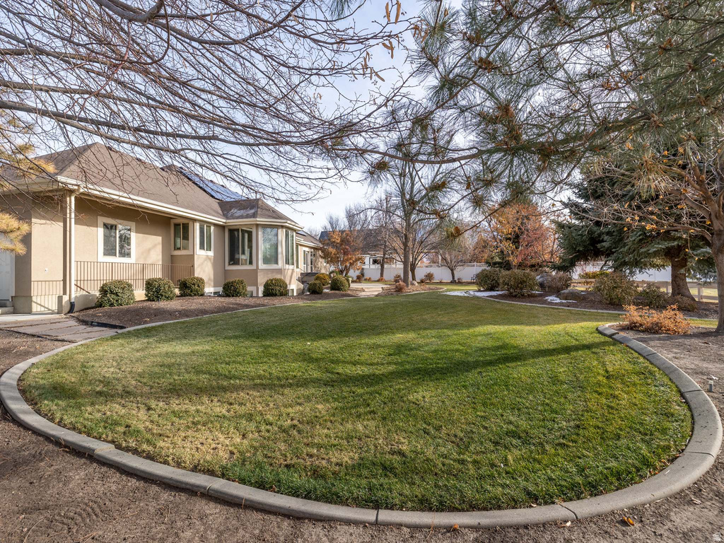 6767 W 10205 N Highland, UT 84003