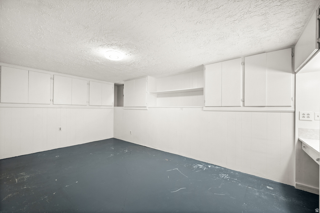 1385 HILAND RD Ogden, UT 84404