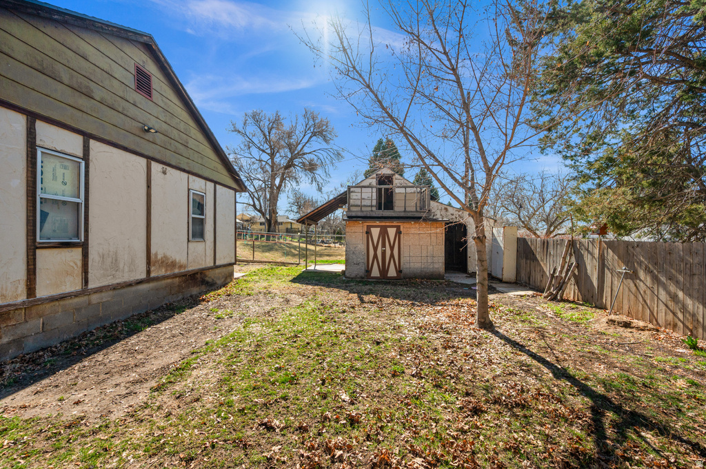 1385 HILAND RD Ogden, UT 84404