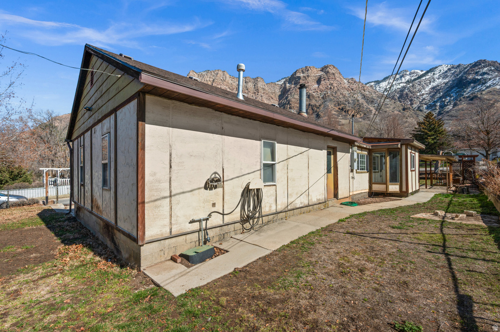 1385 HILAND RD Ogden, UT 84404