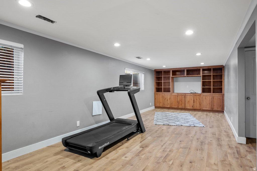 876 E CHARIOT DR Sandy, UT 84094